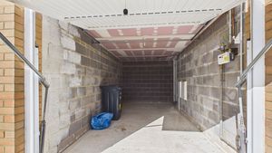 Photo 6- click for photo gallery